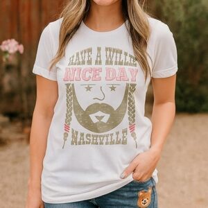 Willie Nelson Nashville shirt Juniors Size Small white